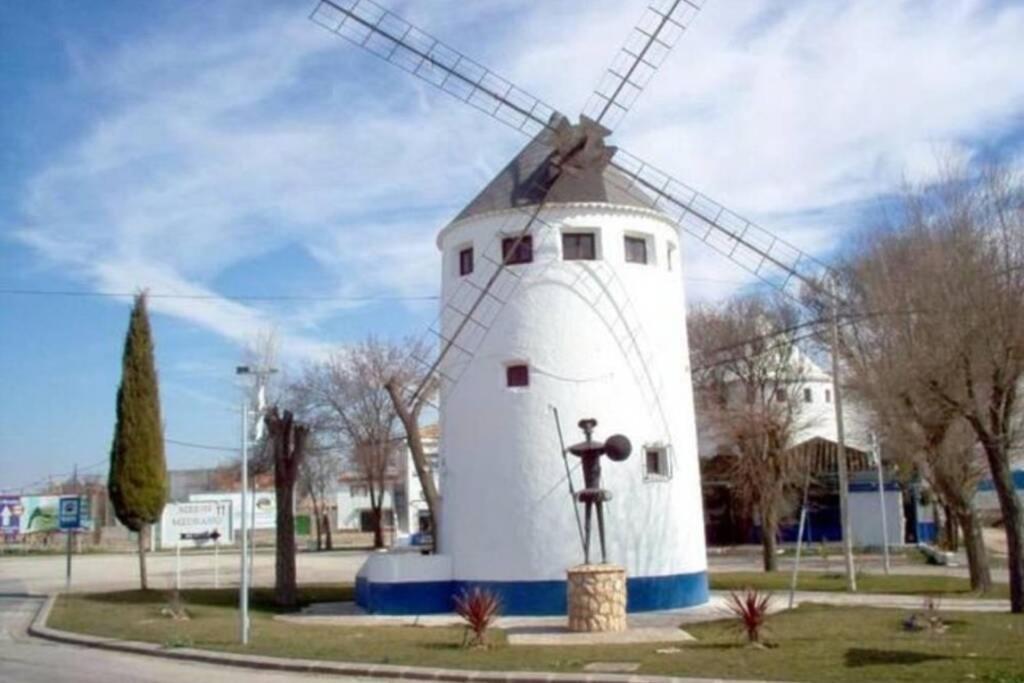 Vivienda Vacacional El Molino Argamasilla de Alba Exterior foto